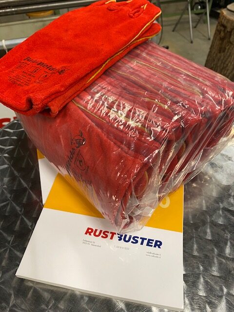 Lashandschoen gevoerd – Rood Bull Welder